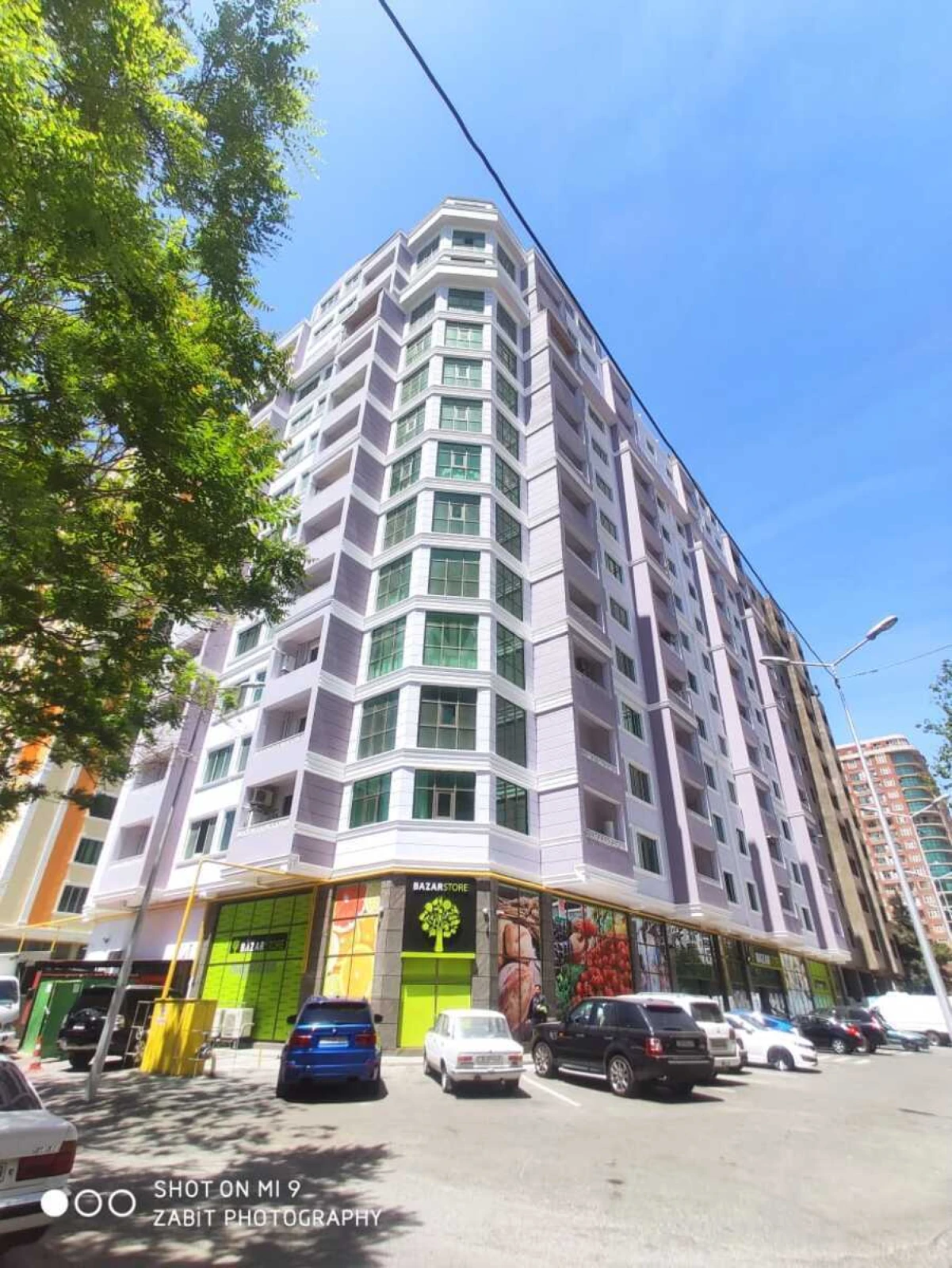 Satılır 3 otaqlı mənzil 175 m²