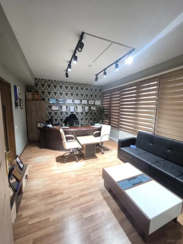 Kirayə verilir 2 otaqlı ofis 40 m²