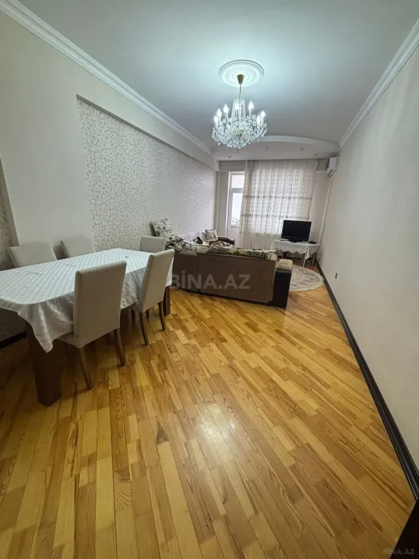 Kirayə verilir 2 otaqlı mənzil 100 m²