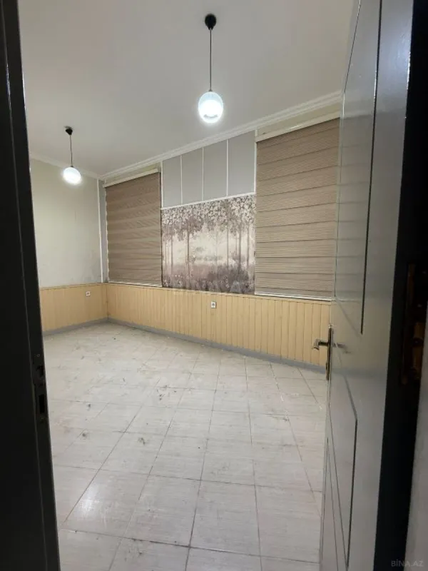 Satılır obyekt 140 m²