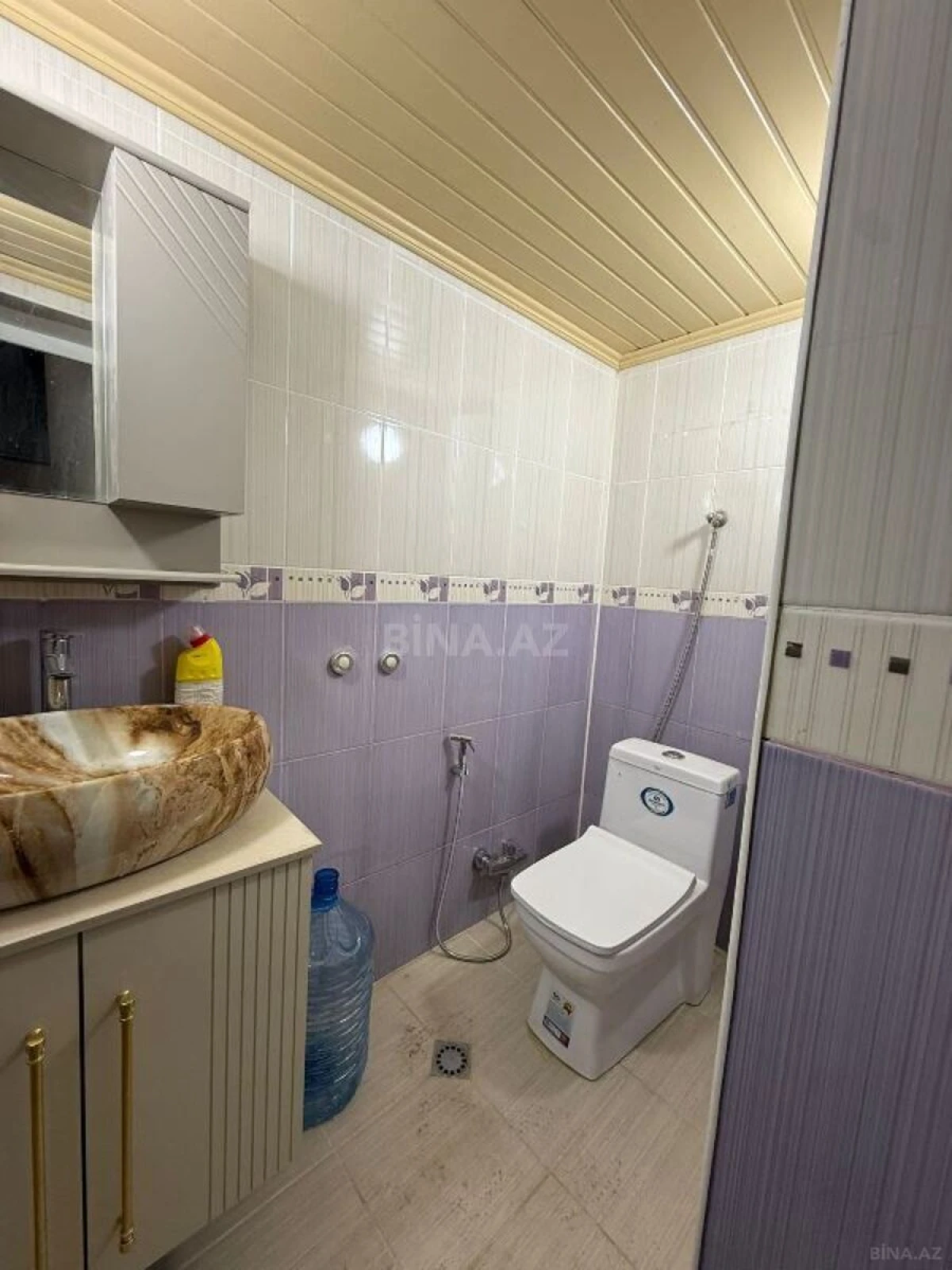 Satılır obyekt 140 m²