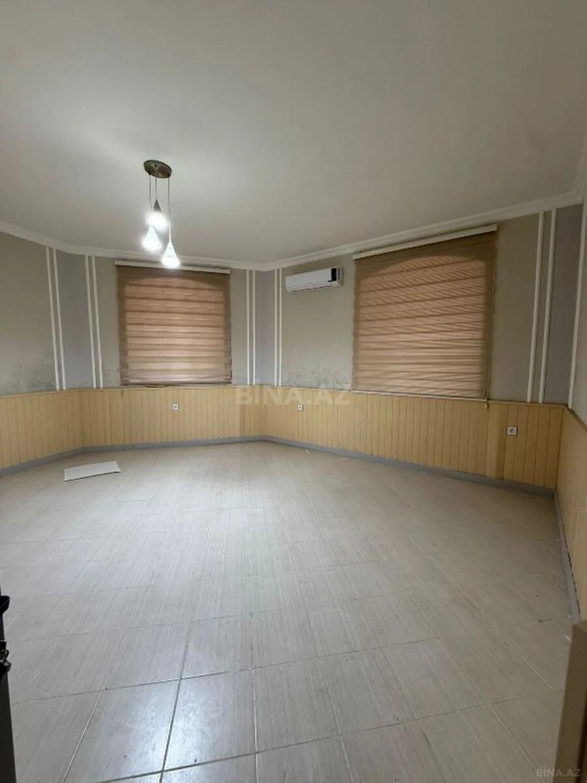 Satılır obyekt 140 m²