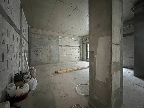 Satılır 3 otaqlı mənzil 92.7 m²