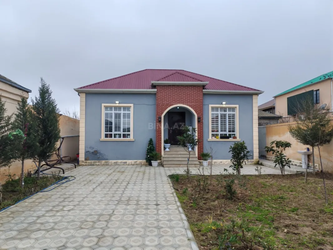 Satılır 3 otaqlı həyət evi 110 m²