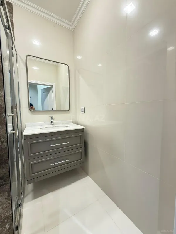 Kirayə verilir 3 otaqlı mənzil 100 m²