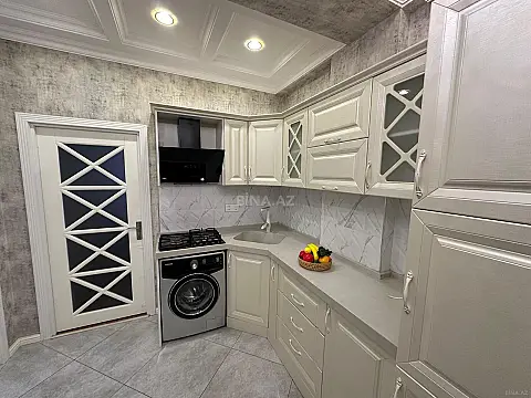 Satılır 2 otaqlı mənzil 65 m² — Bakı, Memar Əcəmi yanı 2 otaq 65.00 m²