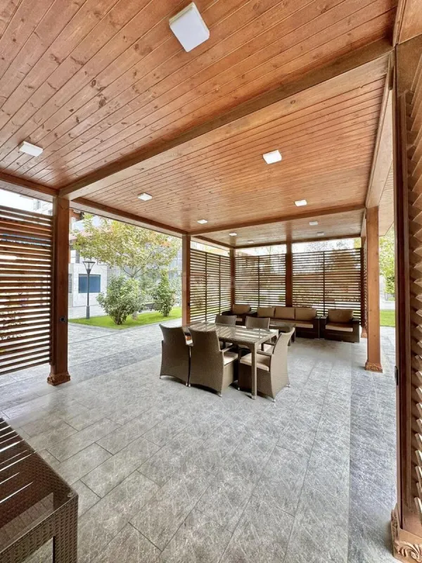 Satılır 2 otaqlı mənzil 67 m²