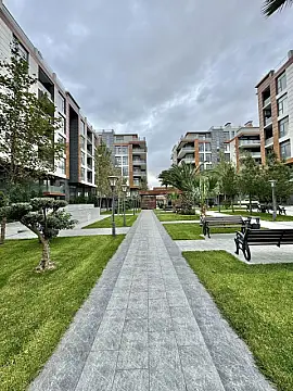Satılır 2 otaqlı mənzil 67 m²