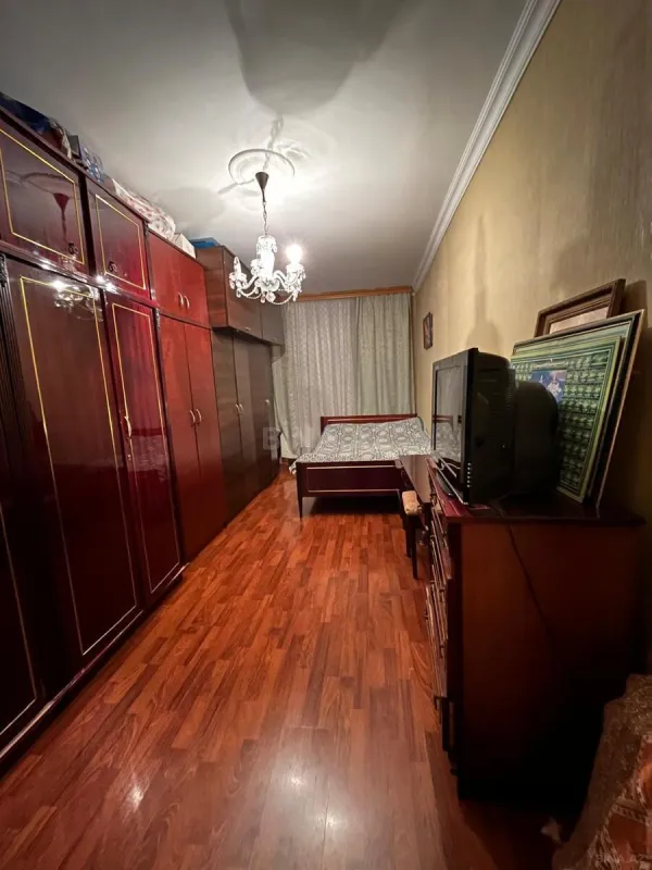 Satılır 3 otaqlı mənzil 65 m²
