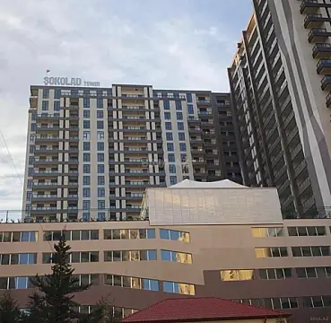 Satılır 3 otaqlı mənzil 186 m²