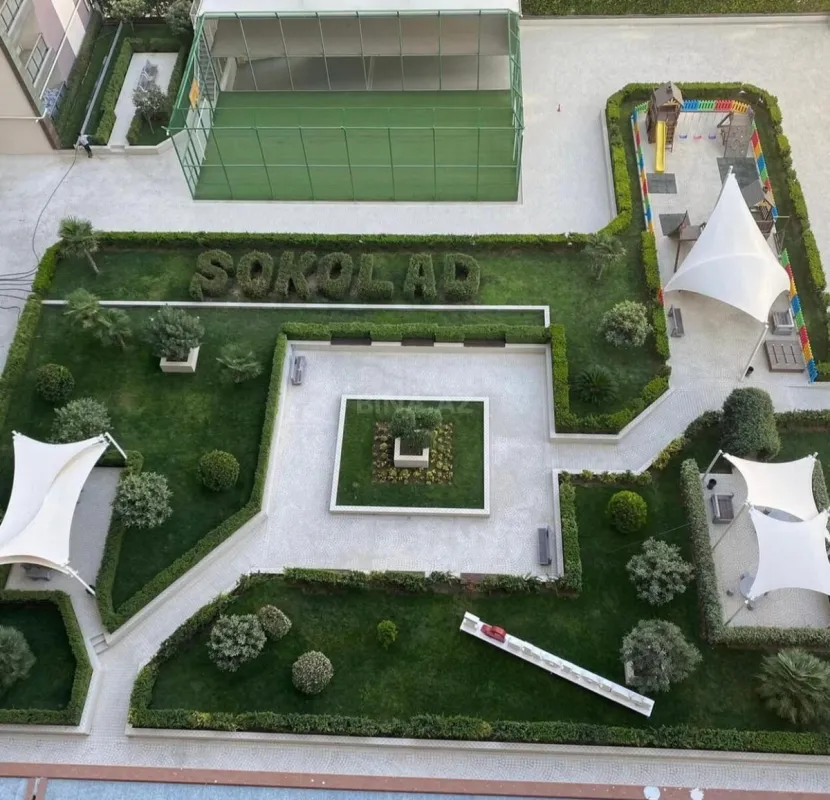 Satılır 3 otaqlı mənzil 186 m²