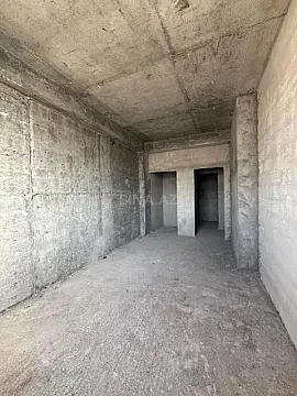 Satılır 3 otaqlı mənzil 186 m²