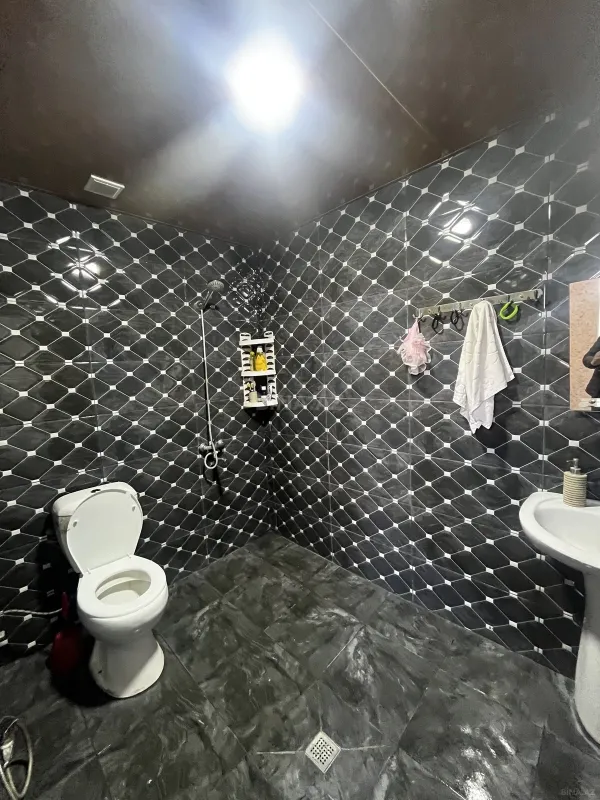 Satılır 4 otaqlı həyət evi 120 m²