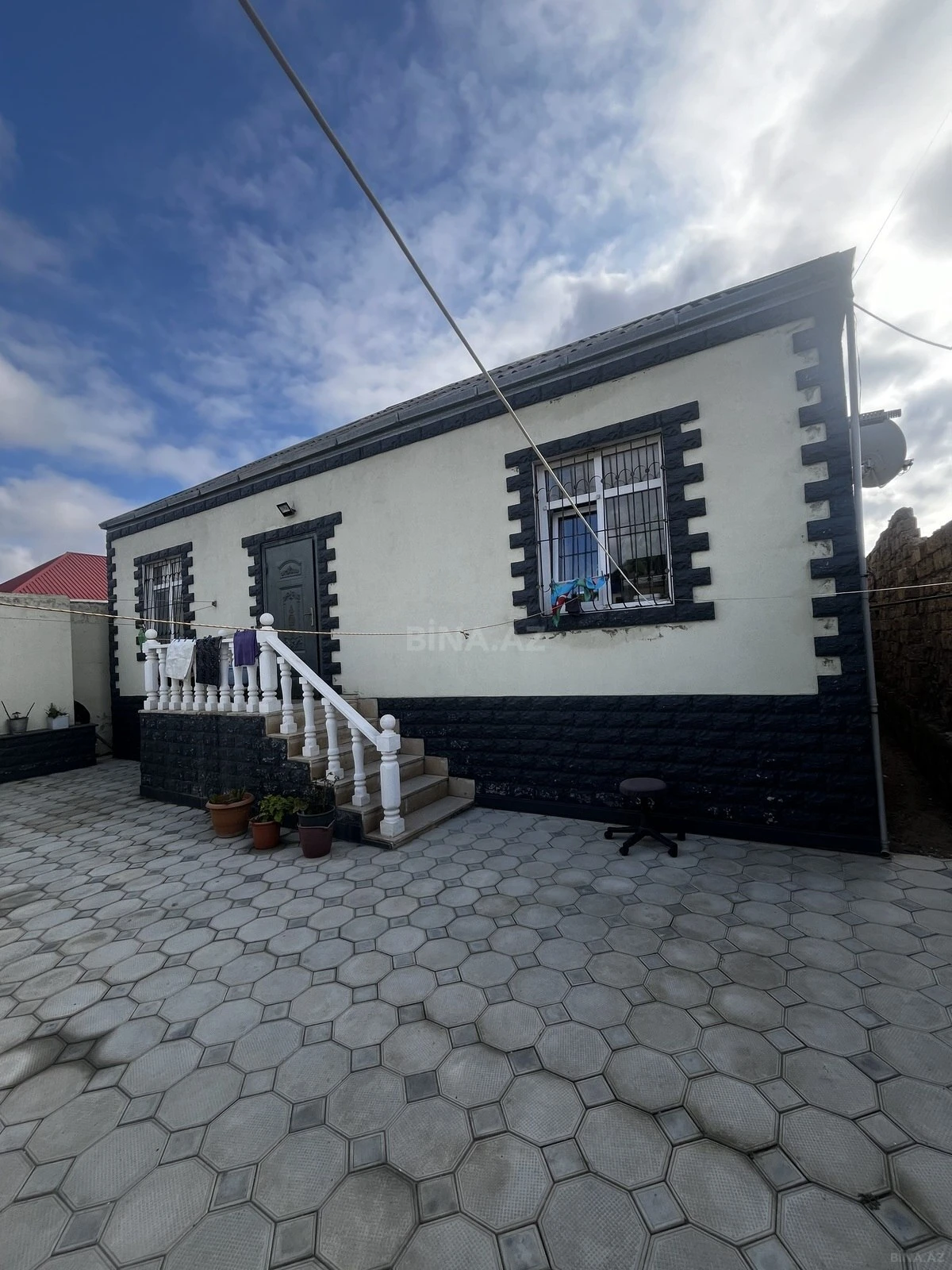 Satılır 4 otaqlı həyət evi 120 m²