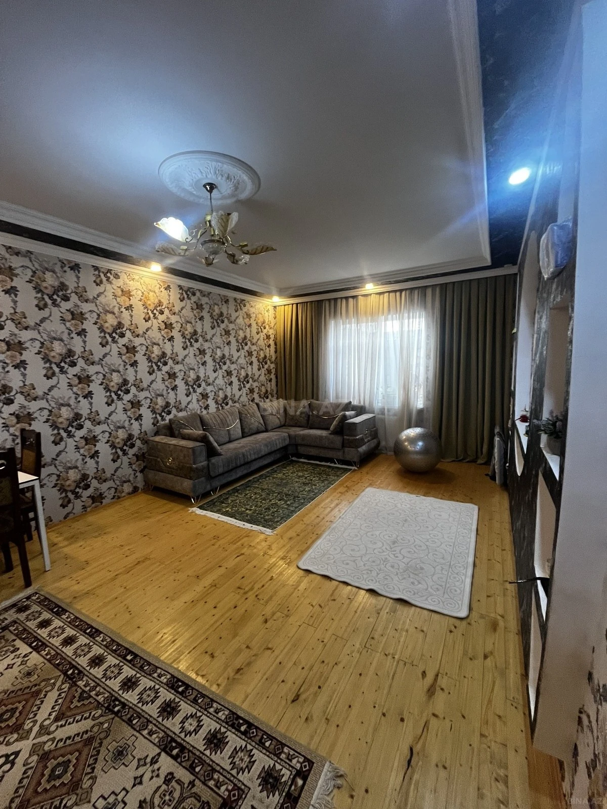 Satılır 4 otaqlı həyət evi 120 m²