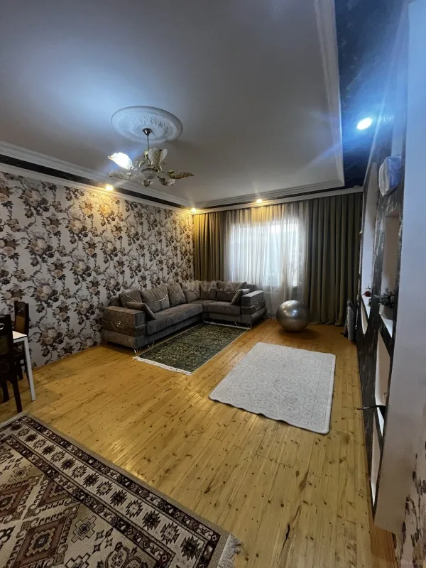 Satılır 4 otaqlı həyət evi 120 m²
