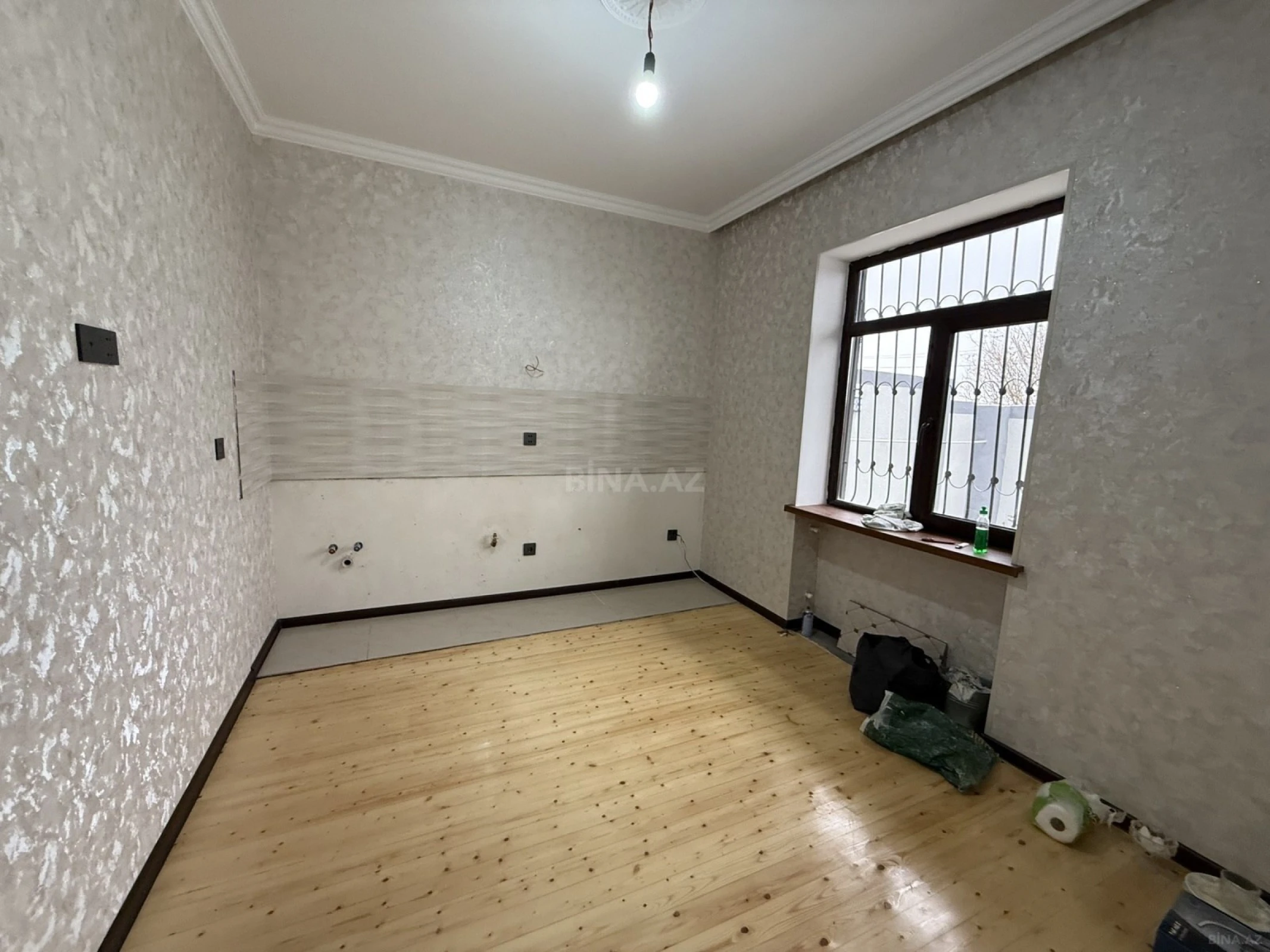 Satılır 3 otaqlı həyət evi 100 m²