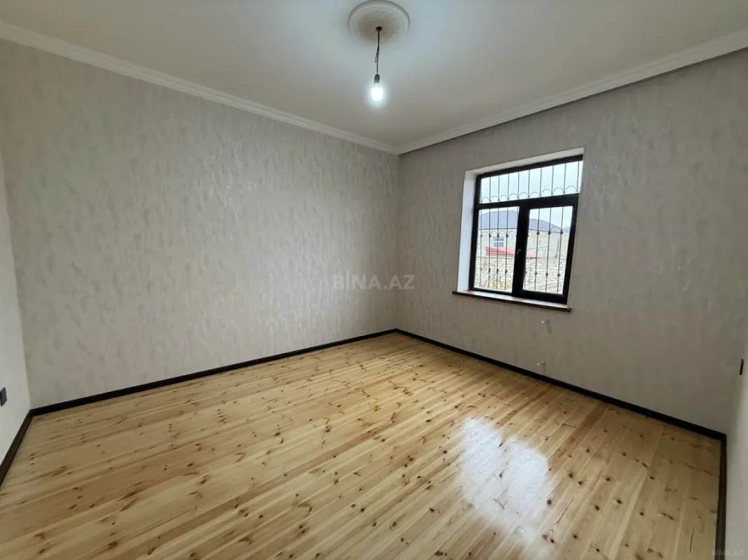 Satılır 3 otaqlı həyət evi 100 m²