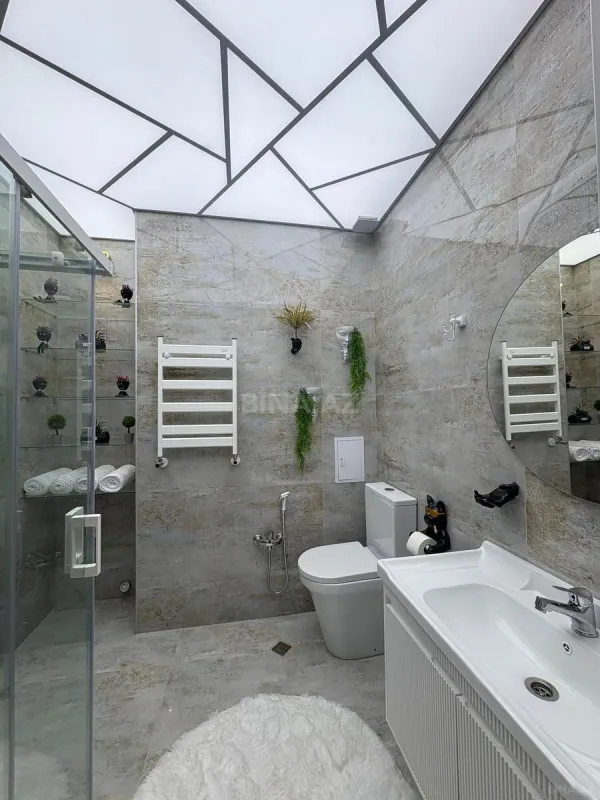 Satılır 2 otaqlı mənzil 42 m²