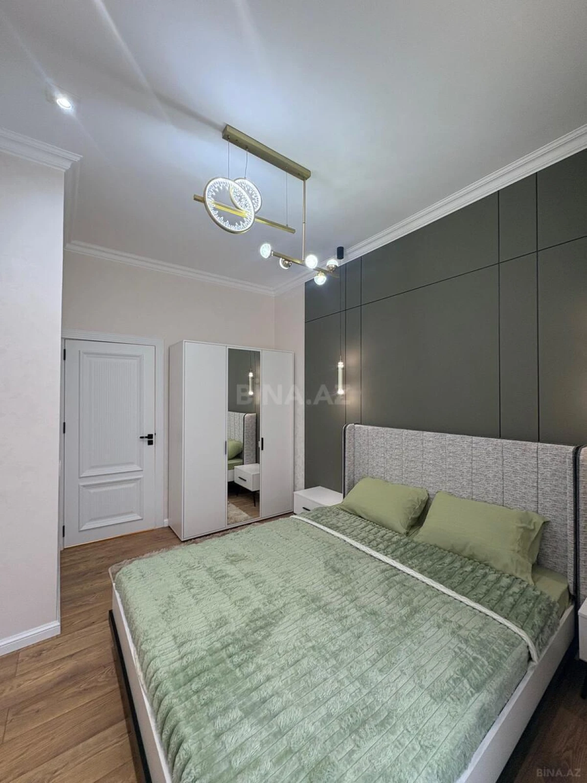 Satılır 2 otaqlı mənzil 42 m²