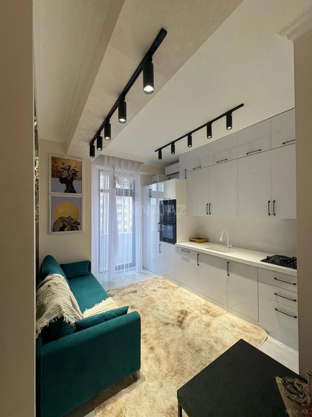 Satılır 2 otaqlı mənzil 42 m²