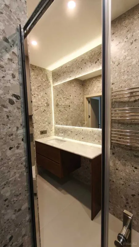 Satılır 3 otaqlı mənzil 74 m²