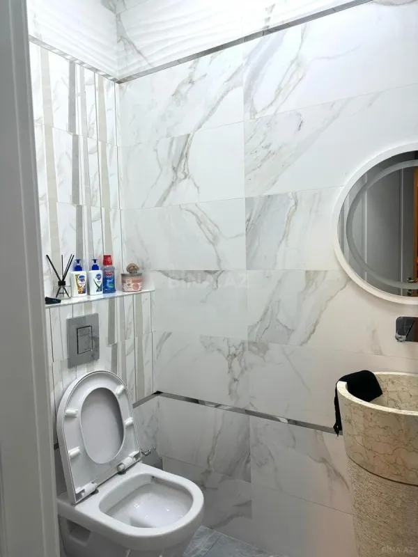 Satılır 4 otaqlı mənzil 170 m²