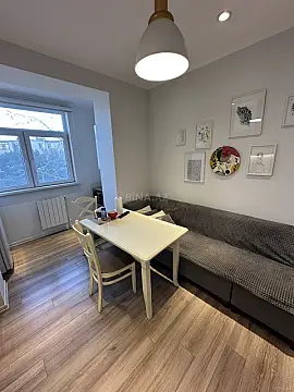 Satılır 2 otaqlı mənzil 85 m²