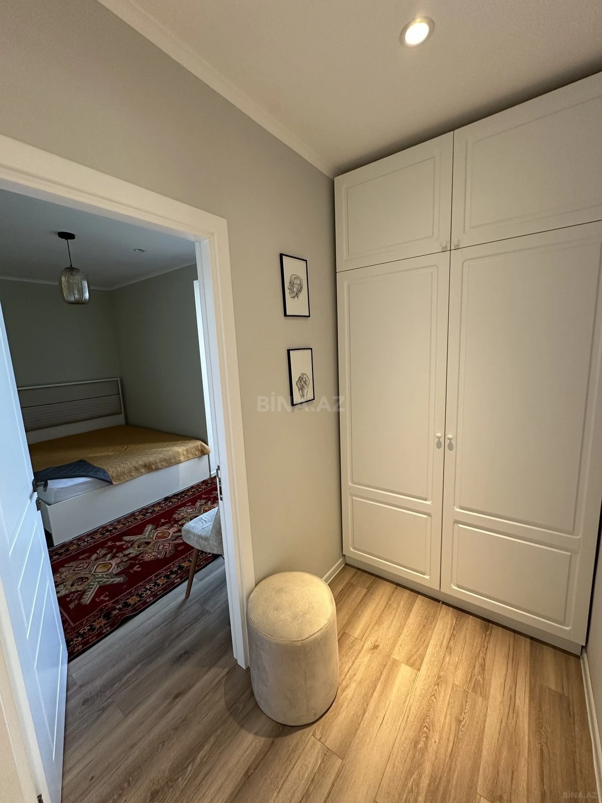 Satılır 2 otaqlı mənzil 85 m²