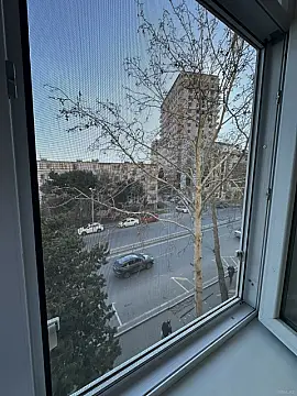 Satılır 2 otaqlı mənzil 85 m²