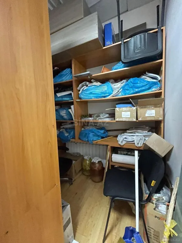 Kirayə verilir 5 otaqlı ofis 220 m²