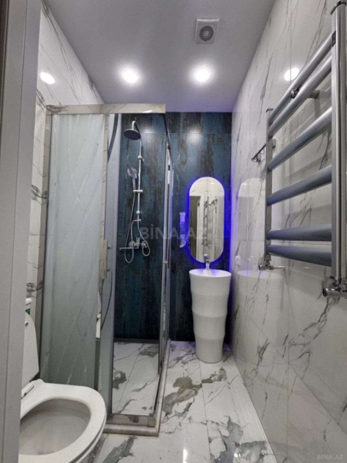 Satılır 2 otaqlı mənzil 58 m²