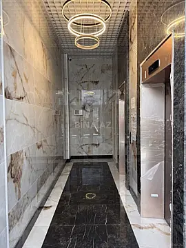 Satılır 2 otaqlı mənzil 58 m²