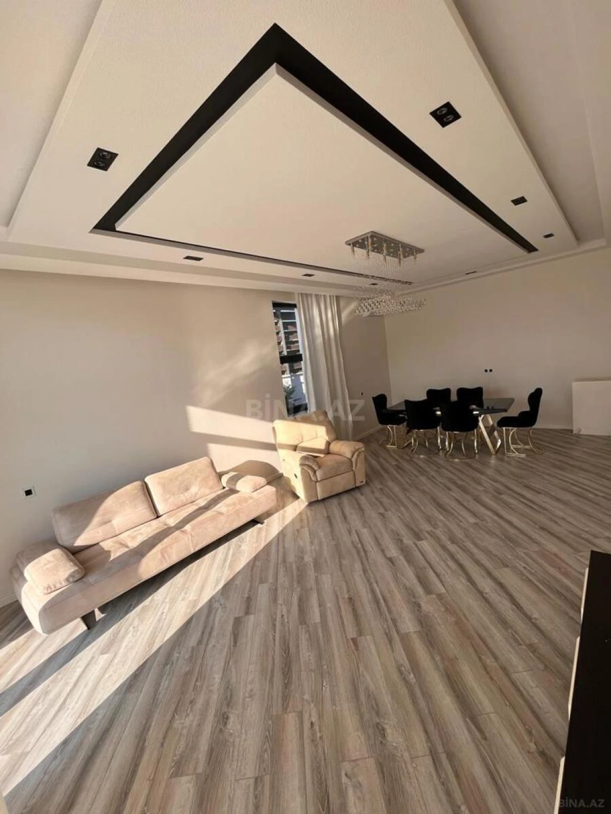 Kirayə verilir 4 otaqlı həyət evi 300 m²