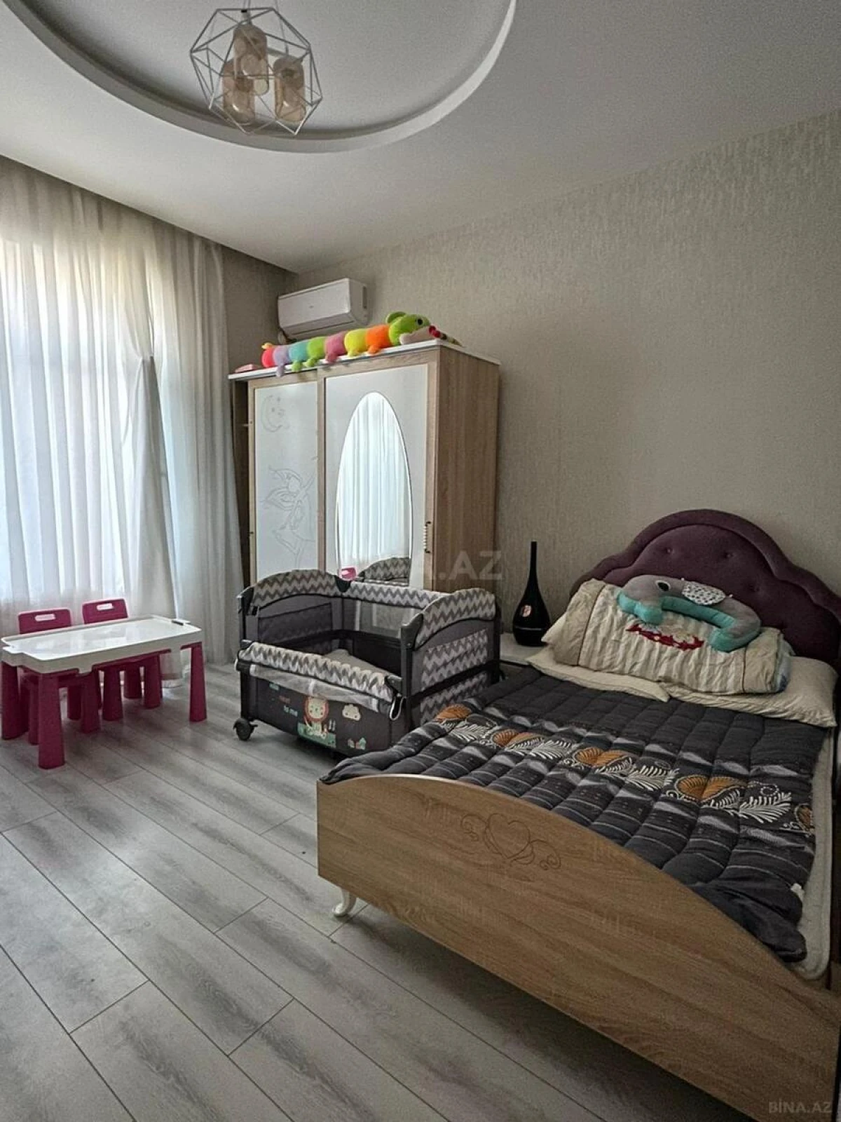 Kirayə verilir 4 otaqlı həyət evi 200 m²