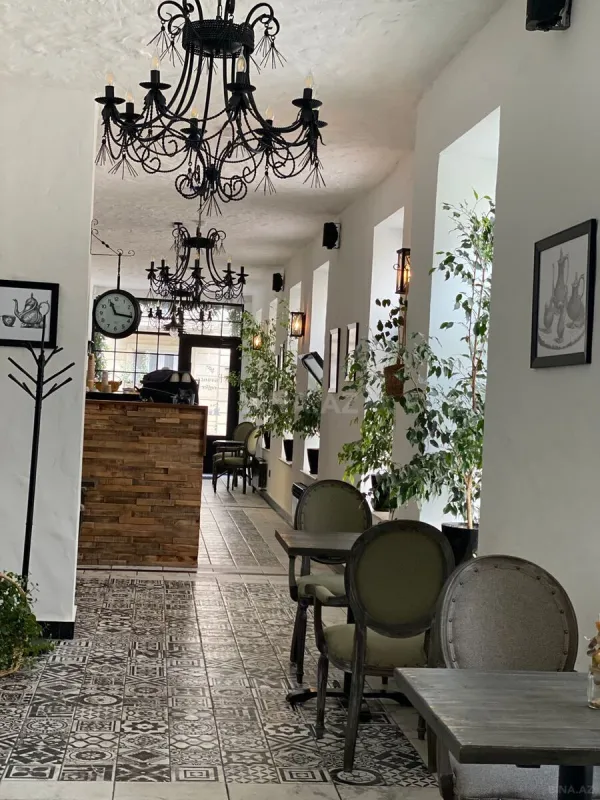 Satılır obyekt 130.5 m²