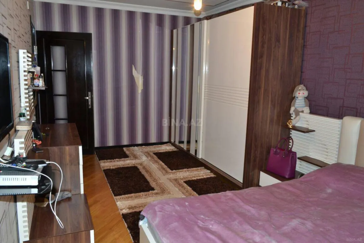 Satılır 4 otaqlı mənzil 98 m²