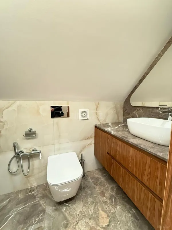 Satılır 3 otaqlı həyət evi 138 m²