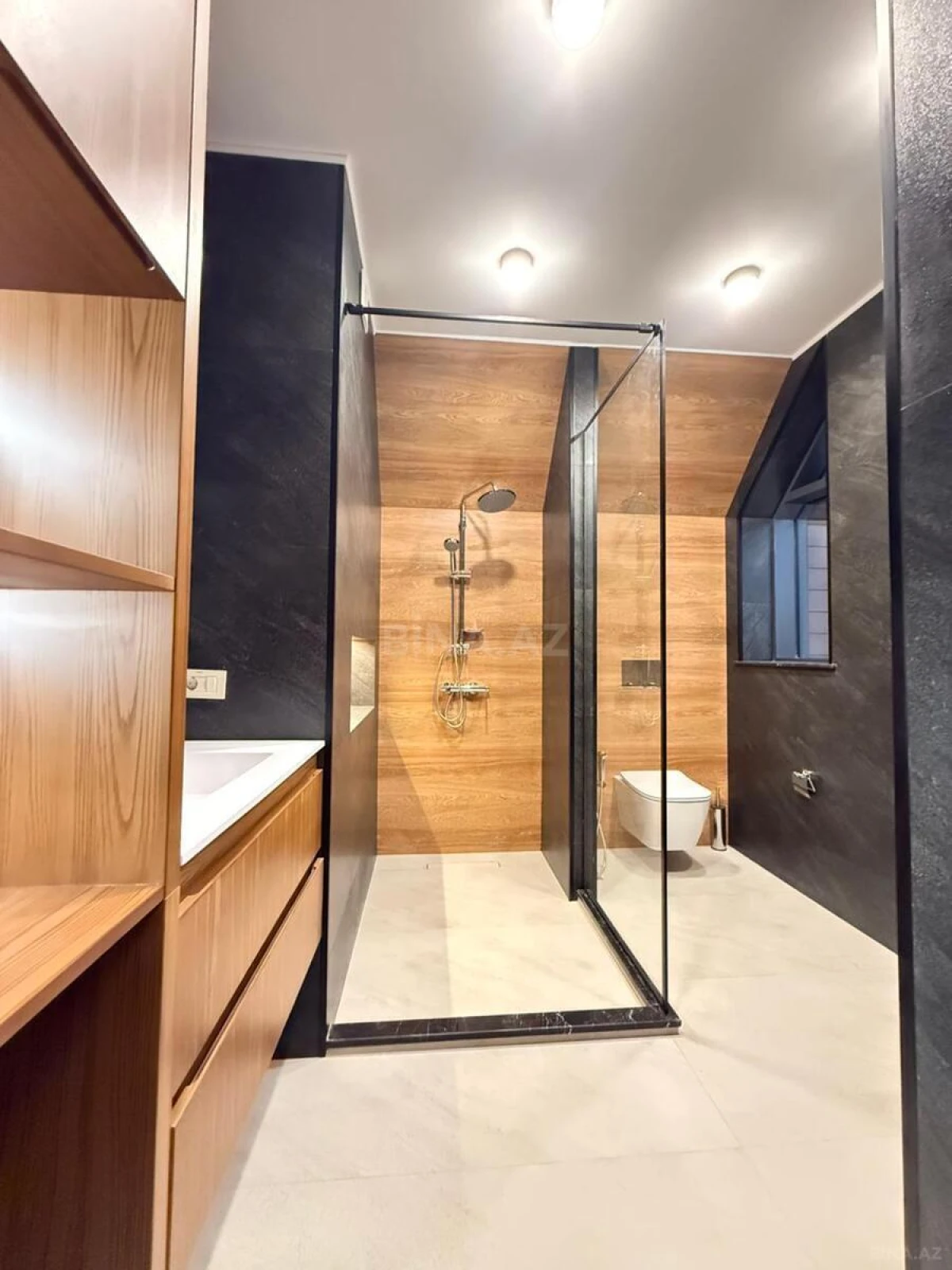 Satılır 3 otaqlı həyət evi 138 m²