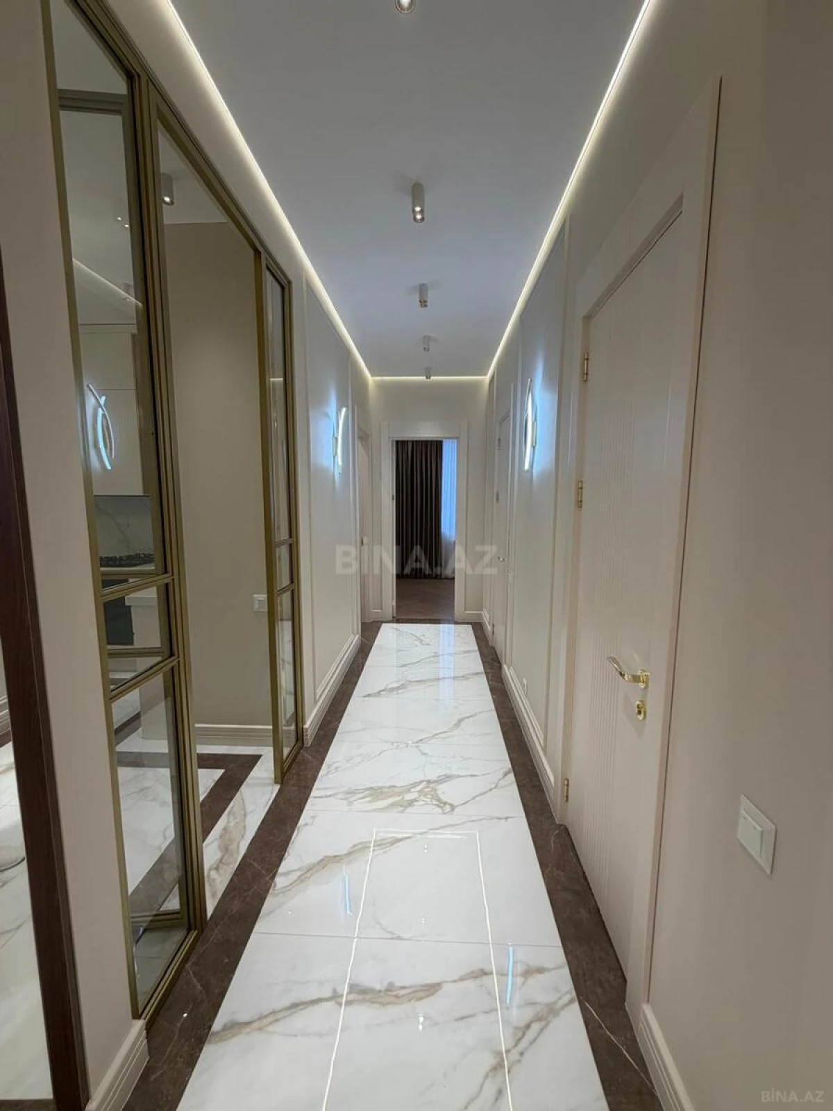 Satılır 3 otaqlı mənzil 85 m²