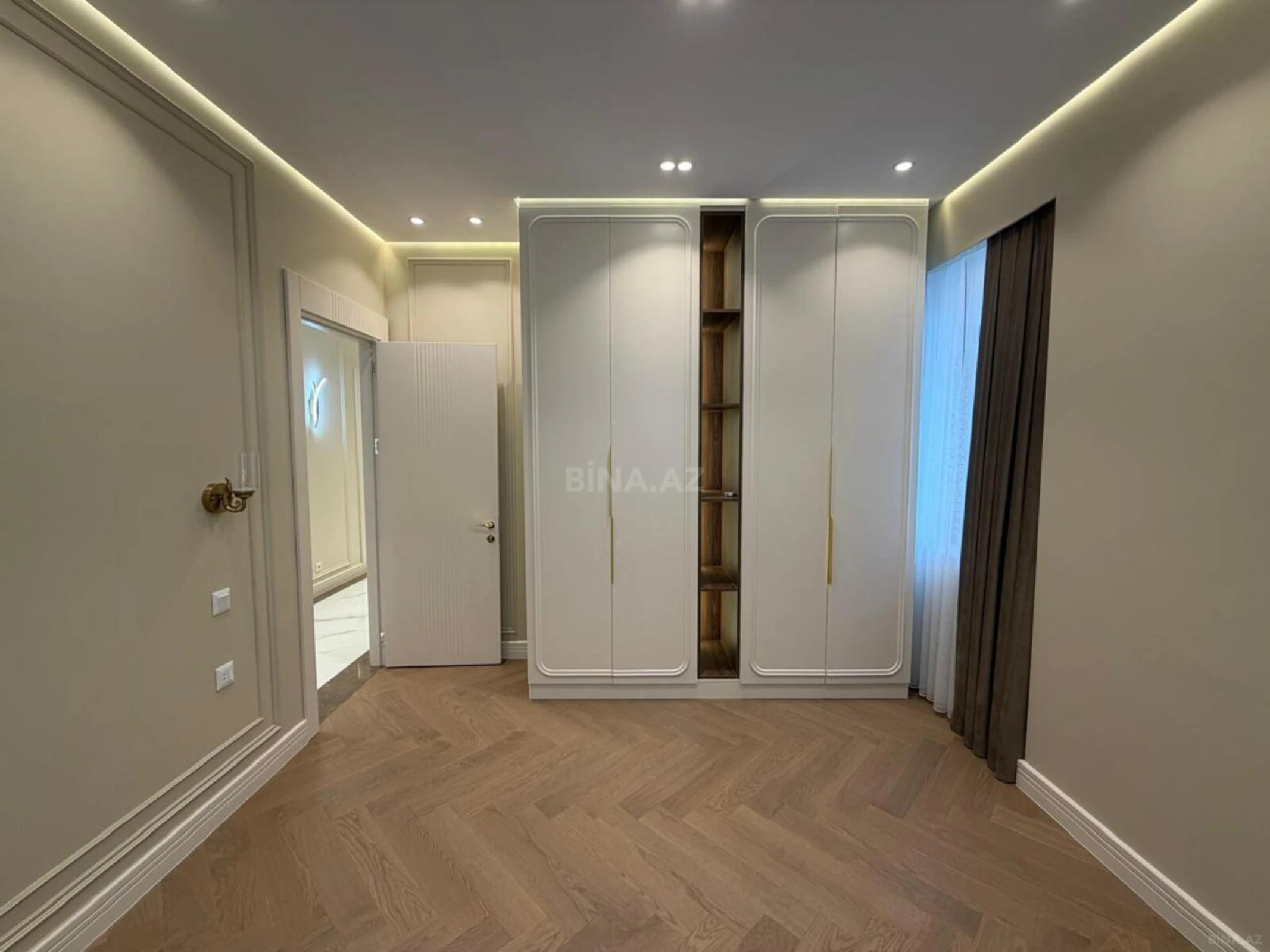 Satılır 3 otaqlı mənzil 85 m²