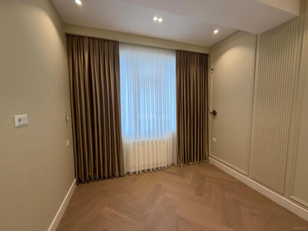 Satılır 3 otaqlı mənzil 85 m²