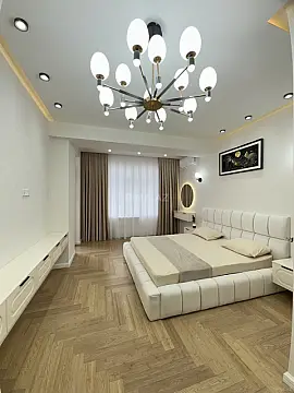 Satılır 3 otaqlı mənzil 135 m²