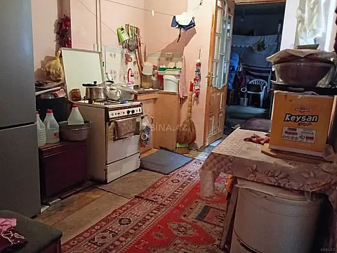 Satılır 3 otaqlı həyət evi 70 m²
