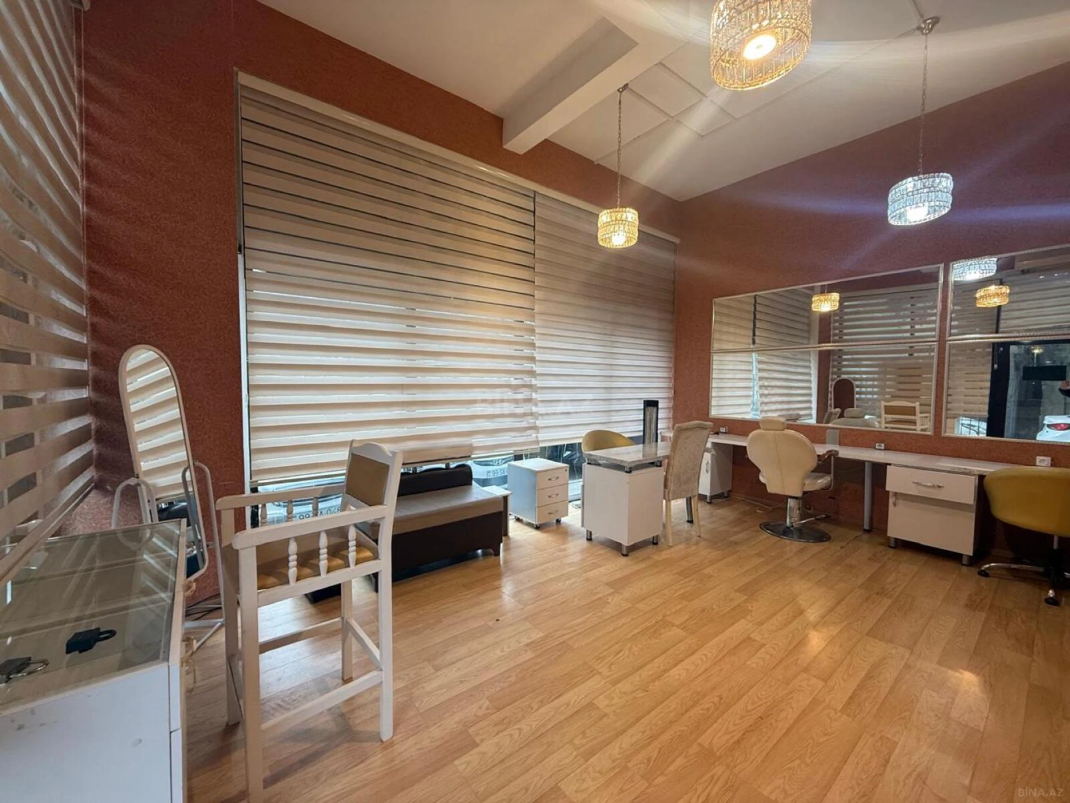 Satılır obyekt 34 m²