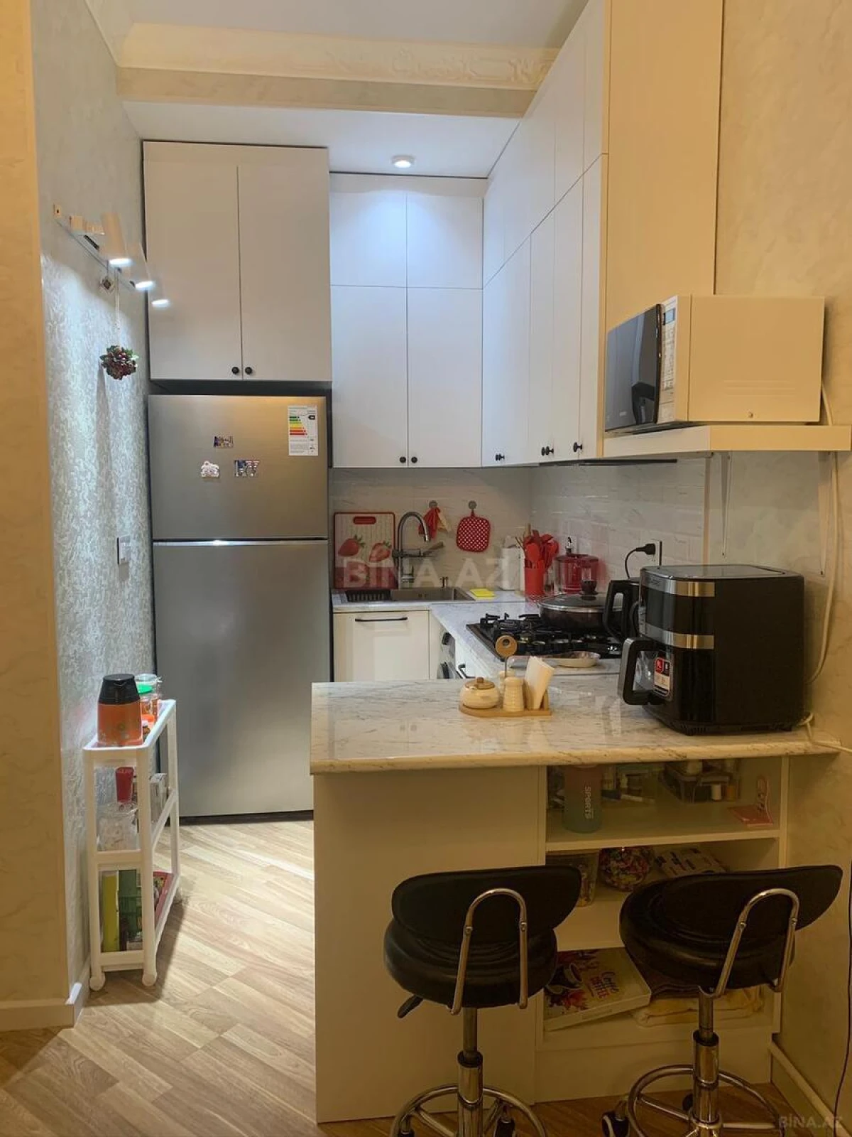 Satılır 2 otaqlı mənzil 60 m²