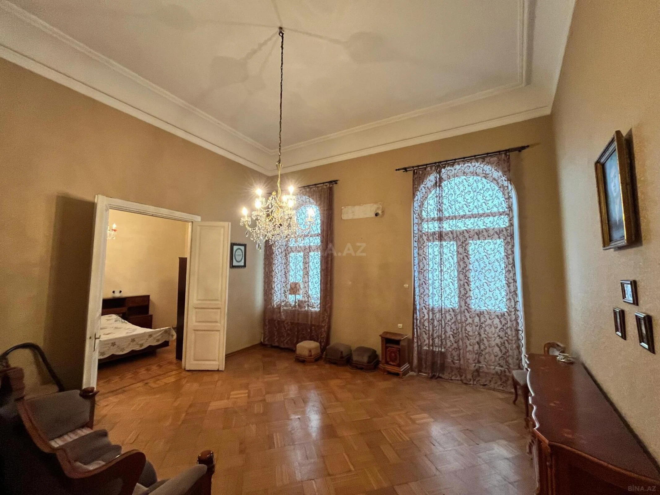 Kirayə verilir obyekt 200 m²