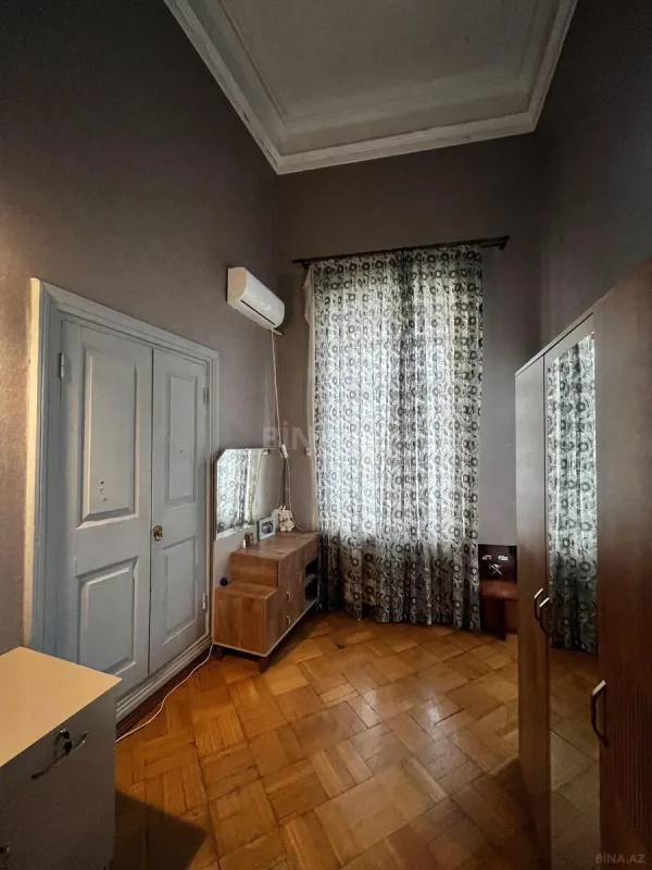 Kirayə verilir obyekt 200 m²