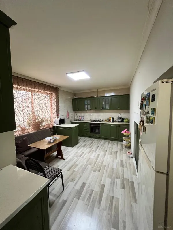 Kirayə verilir obyekt 200 m²