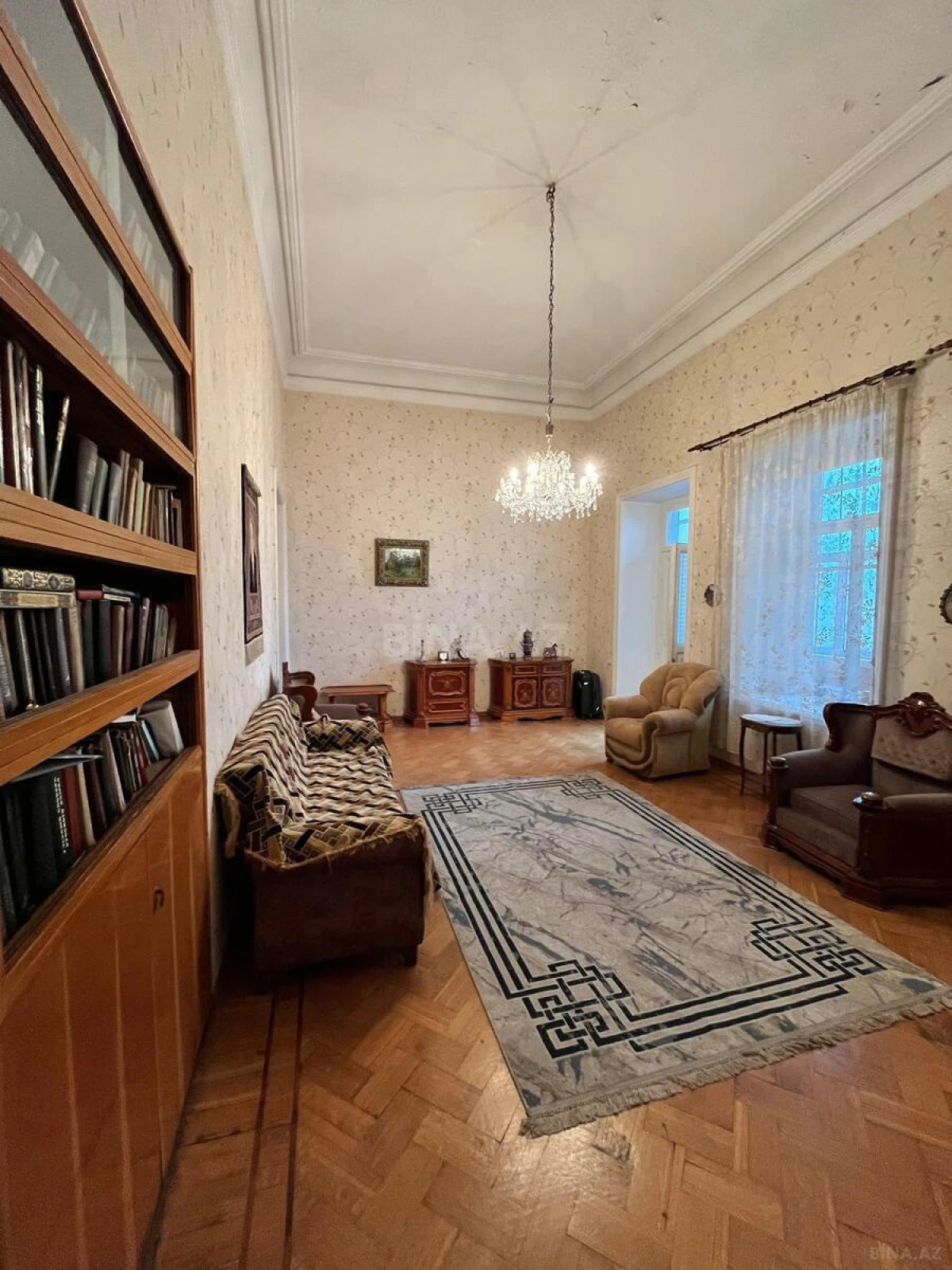 Kirayə verilir obyekt 200 m²